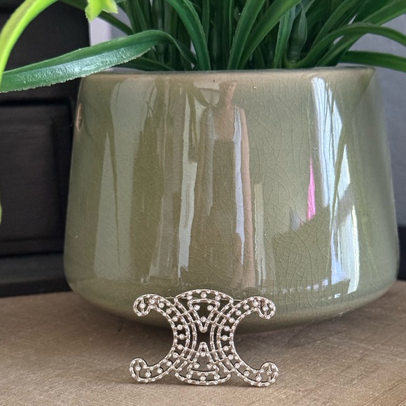 Silver Tone Rhinestone Scroll Monogram Brooch Pin - Picture 1 of 5